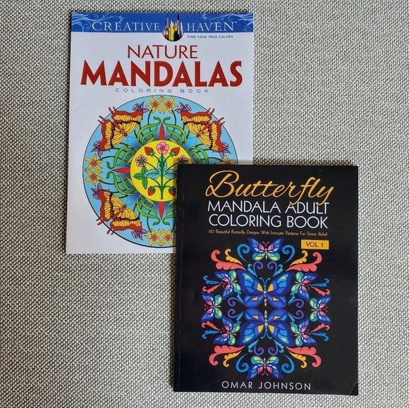 CREATIVE HAVEN adult coloring books - Picture 1 of 1